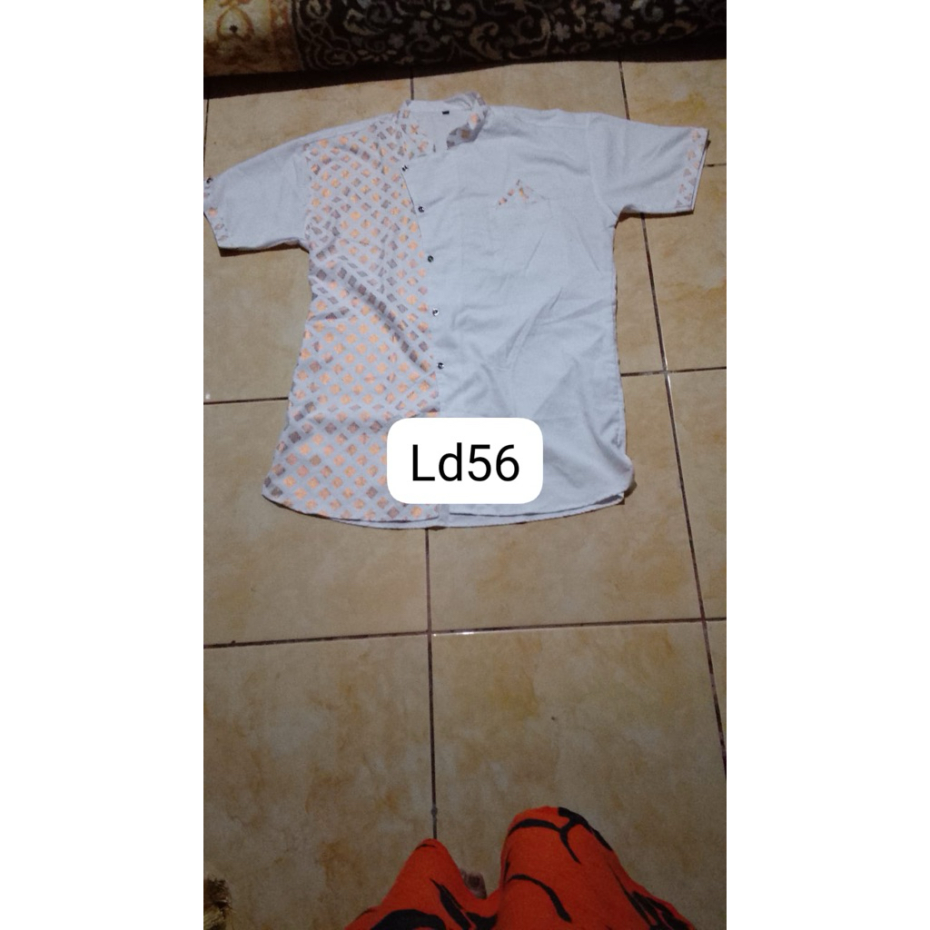 link co sepatu biru