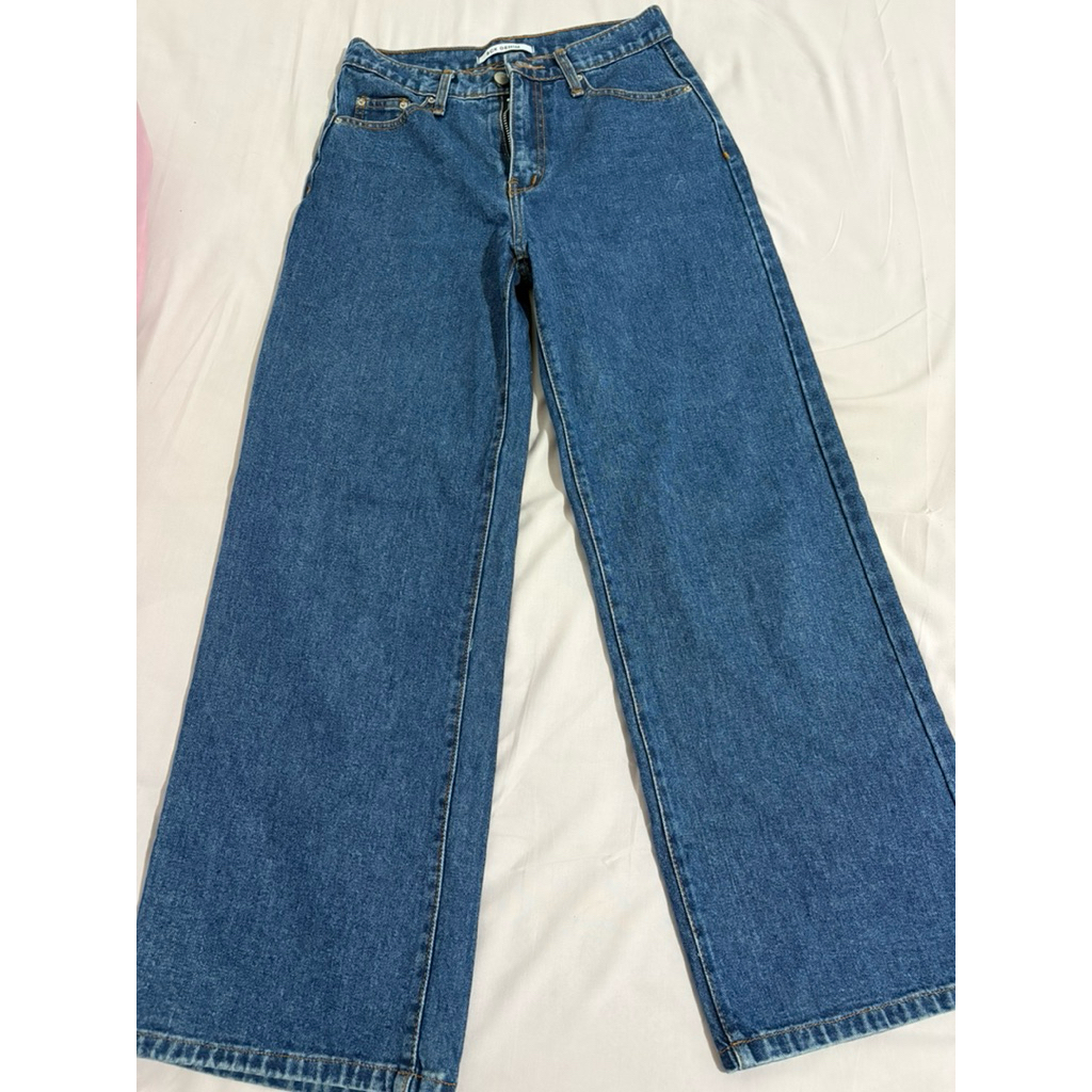 loose jeans bck denim