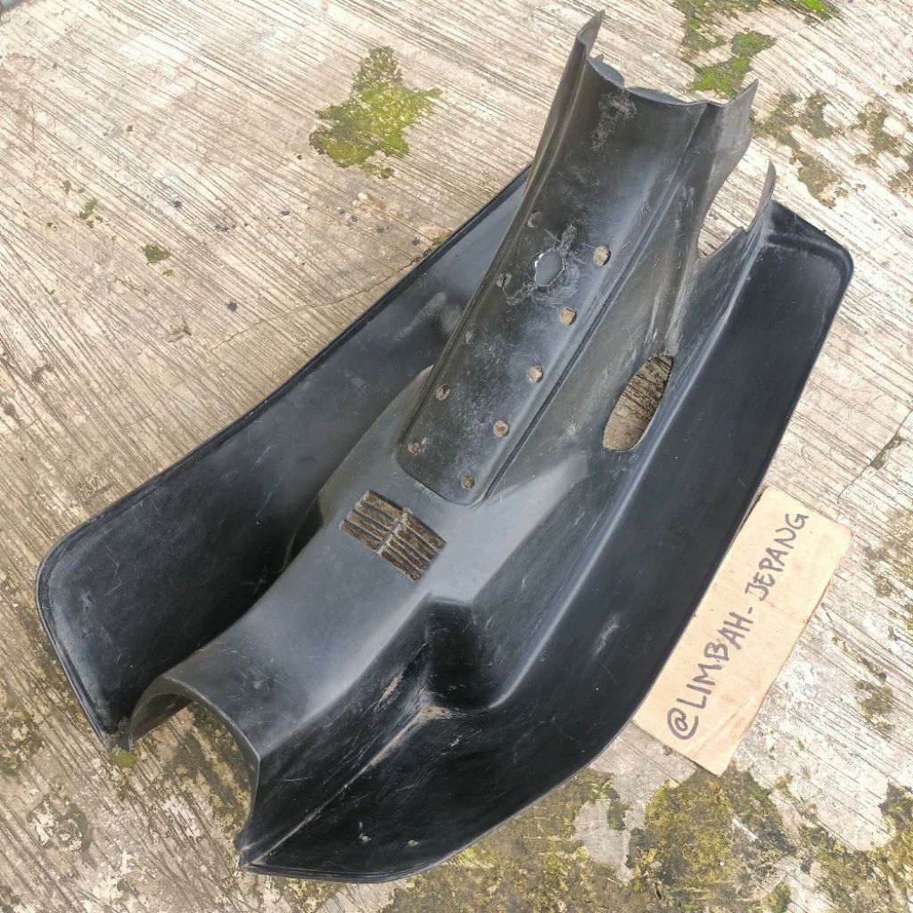 Sayap legshild tengah tebeng Honda astrea prima black edition hitam original second