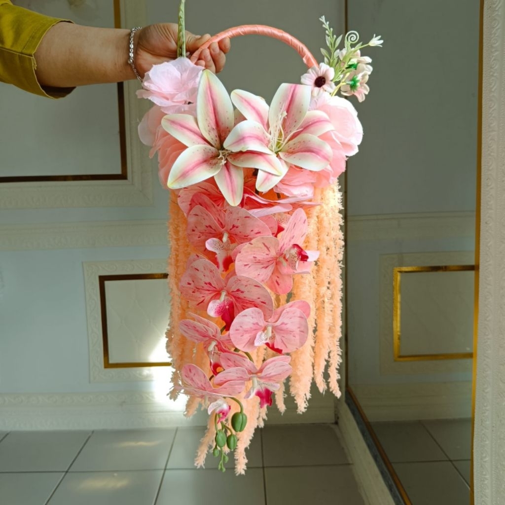 Hand Bouquet Bunga Pengantin - Flowers Hoop Handbouquet Wedding Lamaran Prewedding Bunga Tangan
