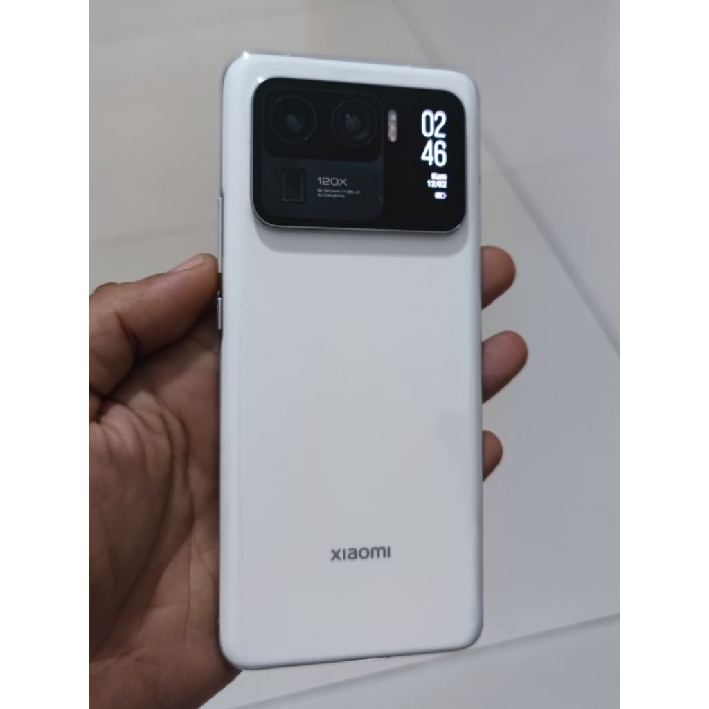 Xiaomi Mi 11 Ultra 5G 12/256 GB Ceramic White Minus Layar Touchscreen Retak Dikit dan LCD Bergaris