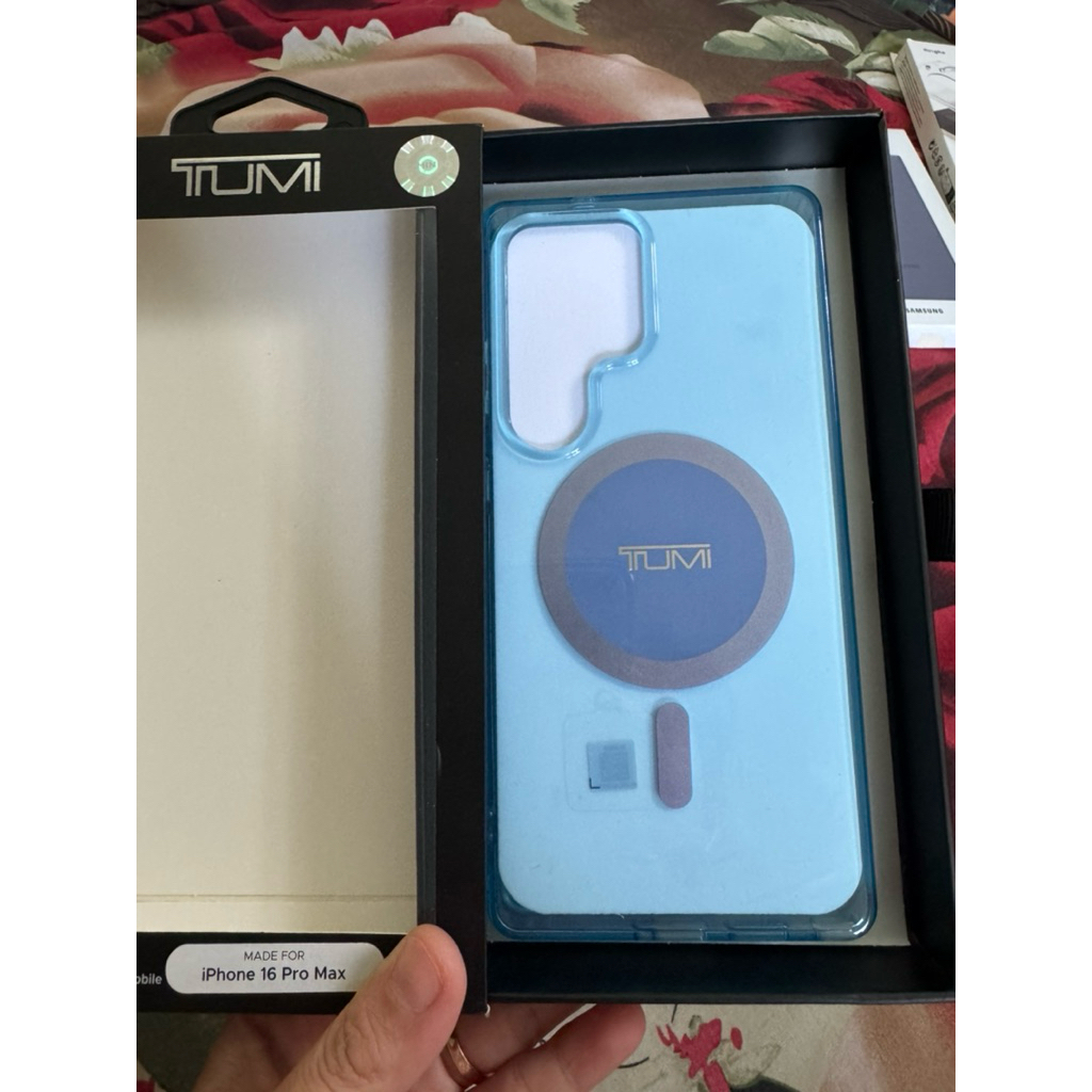 Case HP Samsung Galaxy S25 Ultra TUMI Original- Second Like New (hanya sekali pakai, masih mulus kay