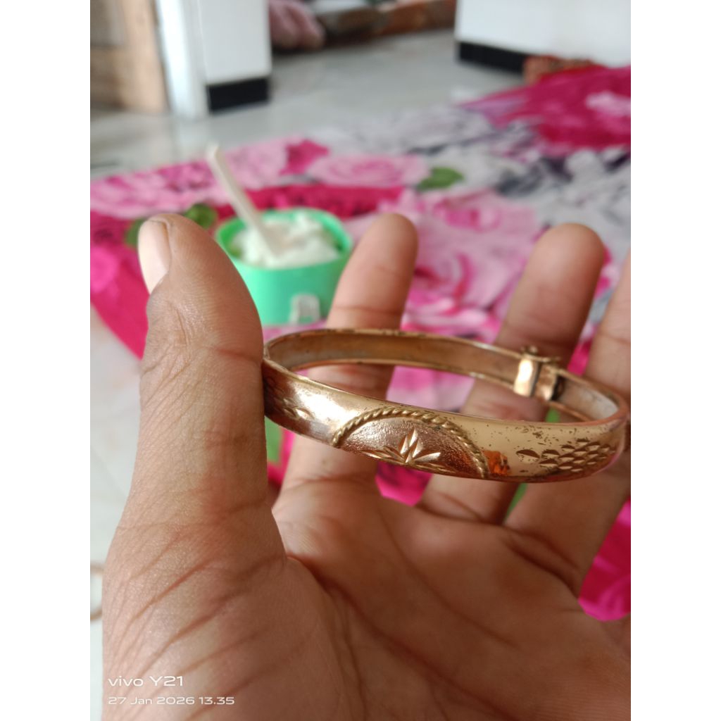 gelang suasa timbul