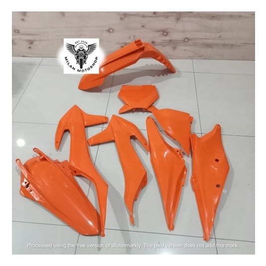 Body Full Set KTM 250 2023 Tanpa Tangki dan Tanpa Jok