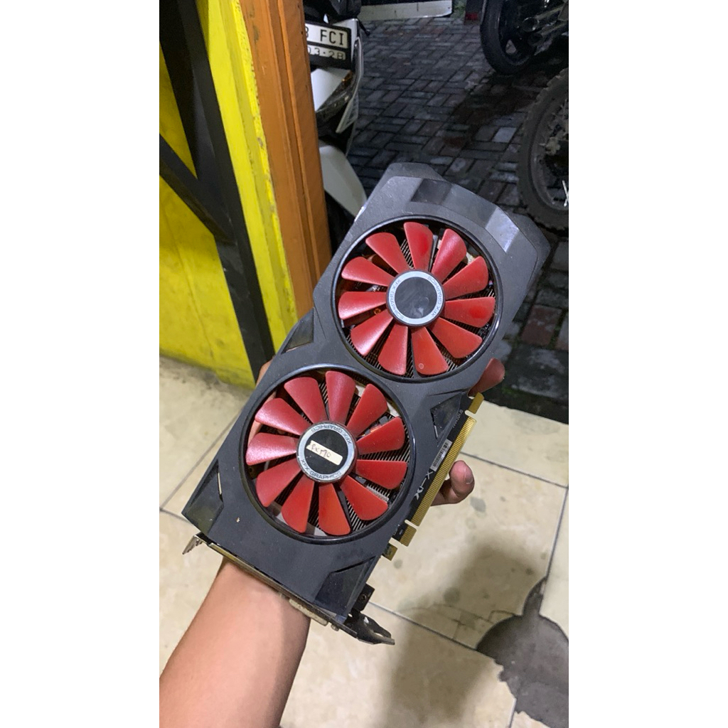 XFX RADEON RX 570 8gb