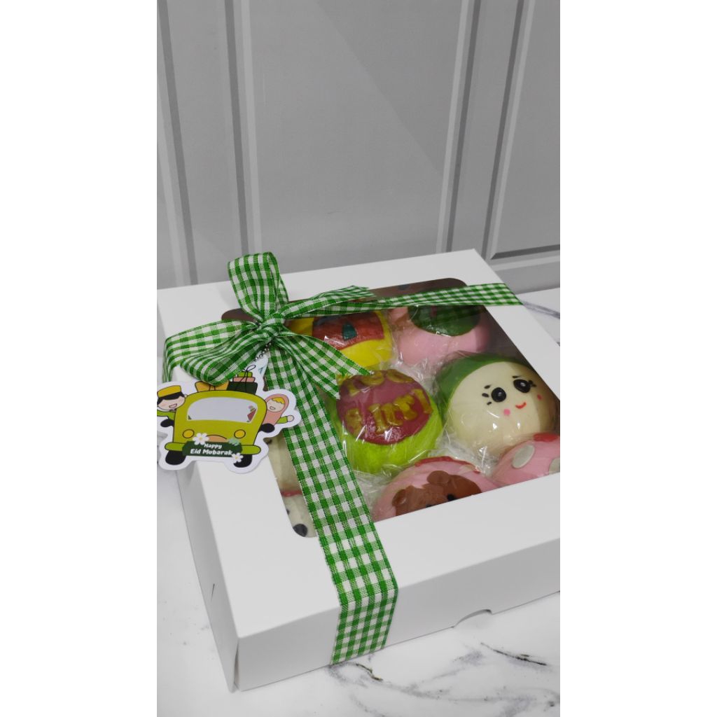 Bakpao Karakter isi 9 untuk Hampers Ramadhan dan Lebaran versi Box Putih (Ivory)