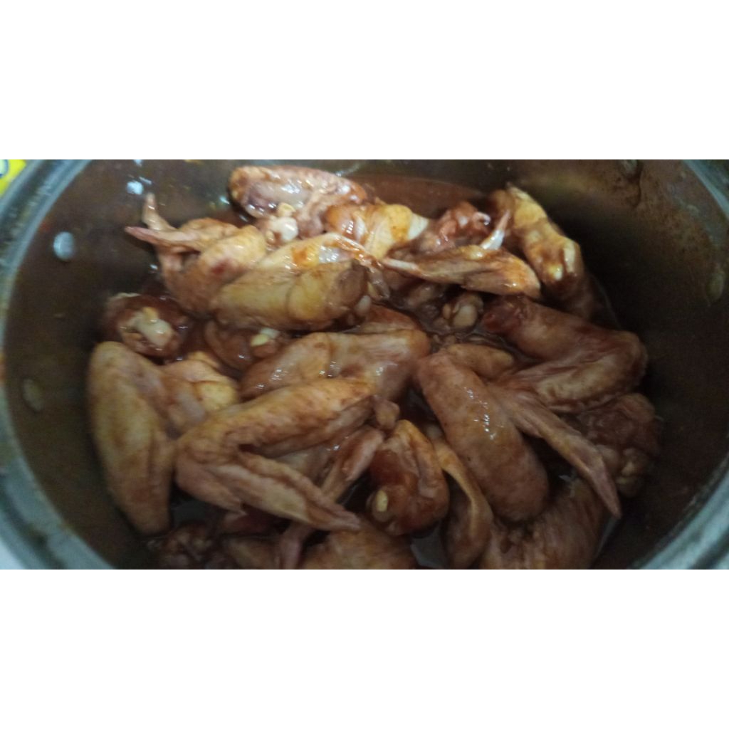 sayap ayam berbumbu frozen