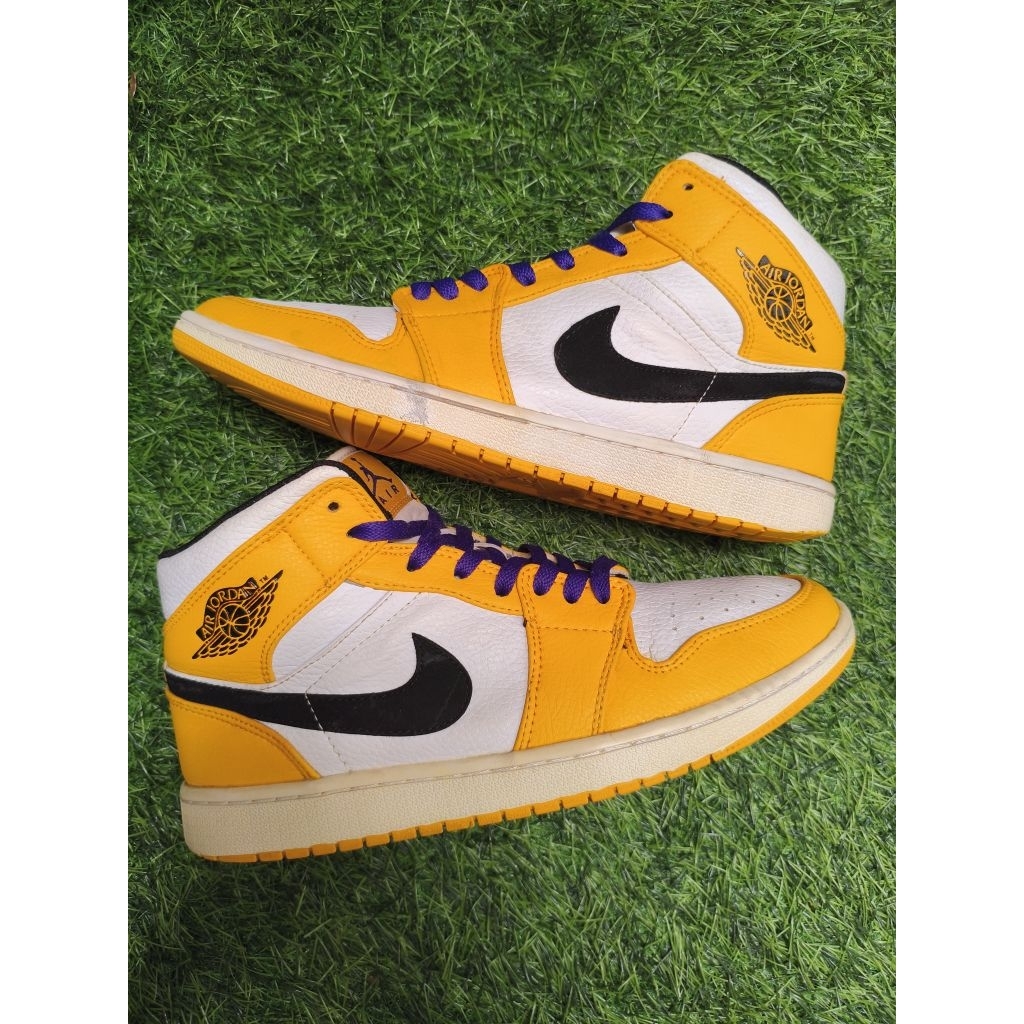 sepatu AJ1 mid second