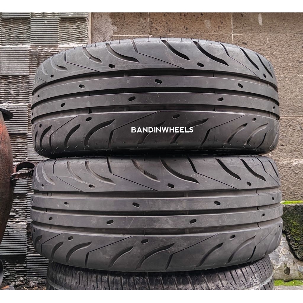 Ban semislik 225/45/R17 95% tahun 2025 tubbles