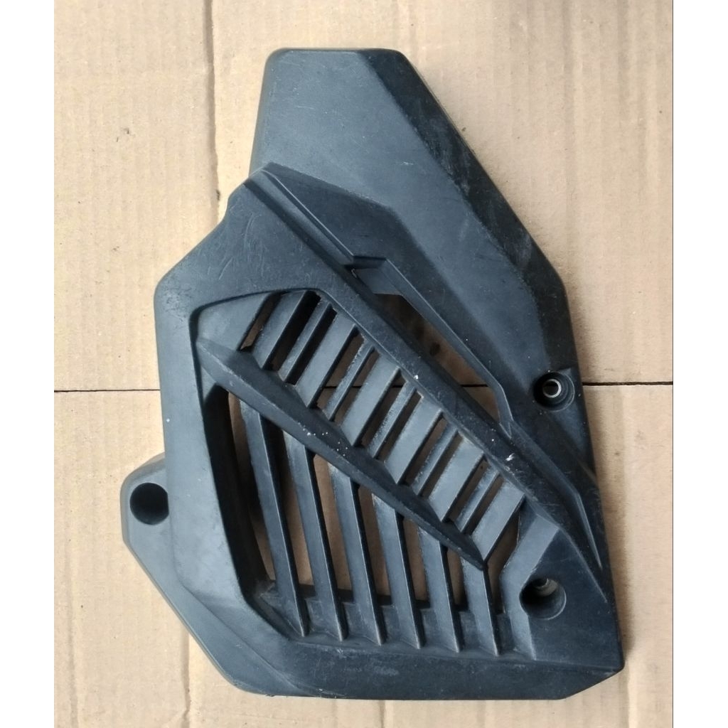COVER RADIATOR VARIO 125 LED VARIO 150 LED