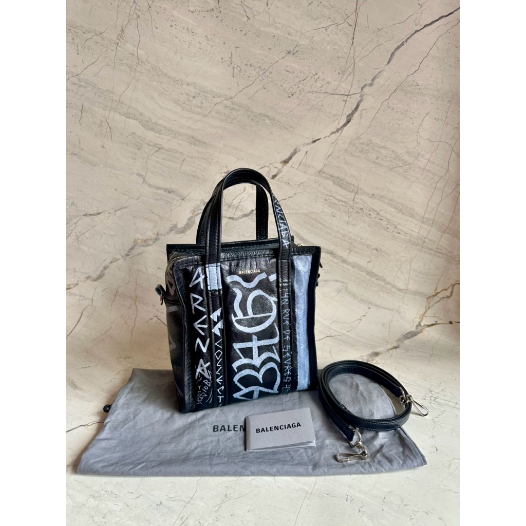 like new balenciaga graffiti bazar XS black 2018 authentic original butik leather bag