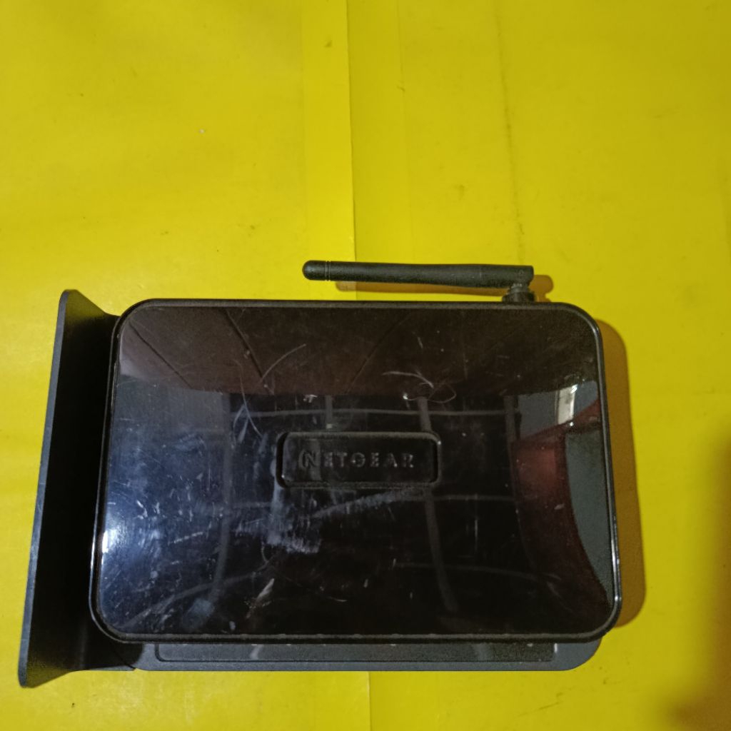 NETGEAR DGN1000SP ROUTER WIRELESS