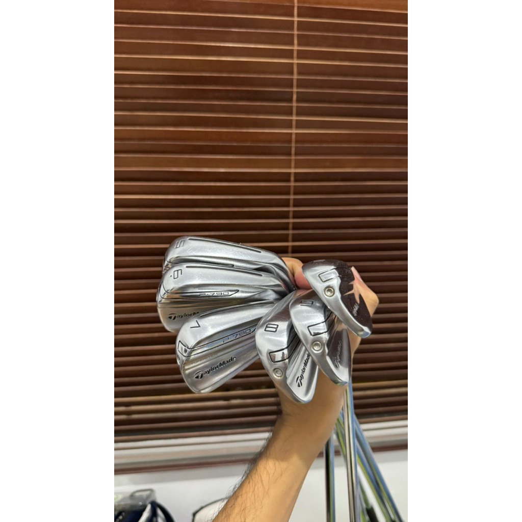 Iron Set Taylormade P790