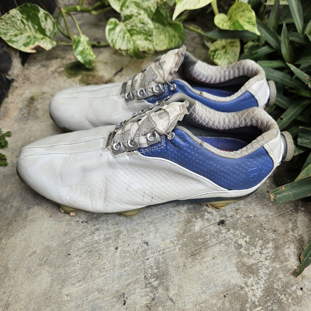 sepatu golf second FJ size 39(24,5cm)