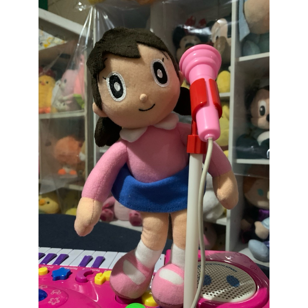 Boneka shizuka doraemon tahun 2015