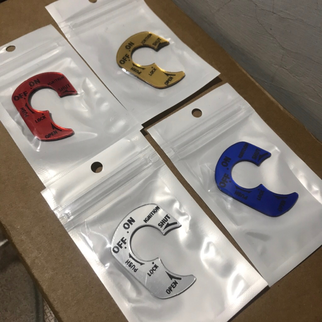 emblem garnis kontak vario karbu dan vario techno 110 karbu