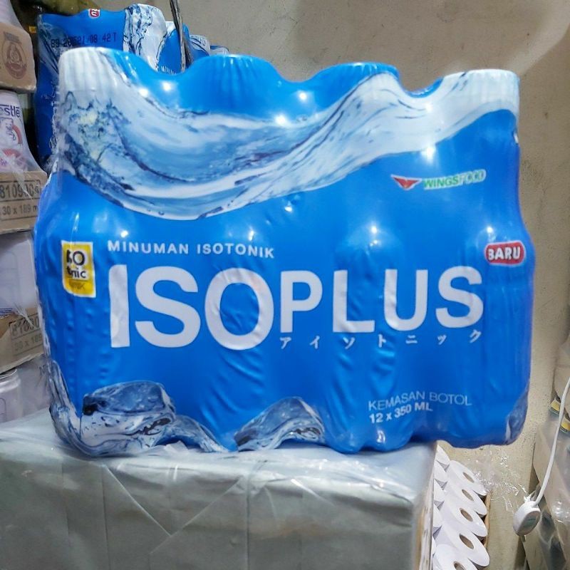 Minuman Isotonik ISOPLUS 12 Botol 350ml - Merehidrasi Tubuh, Menyeimbangkan Ion, Mudah Diserap