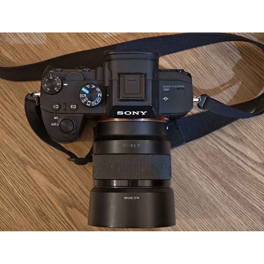 SONY A7iii BEKAS SECOND (PEMAKAIAN PRIBADI)