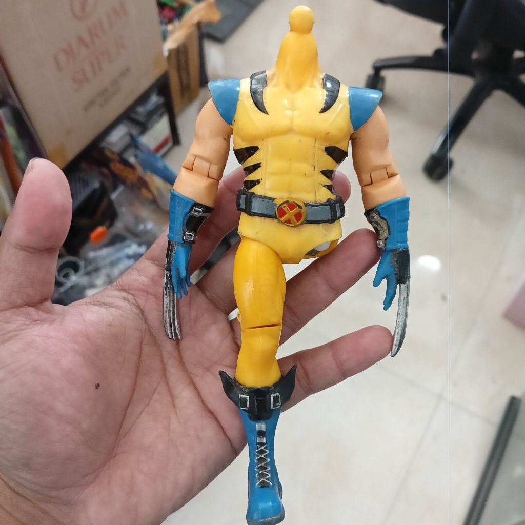 junk figure marvel wolverine artikulasi bahan custom kitbash xmen mainan action figure