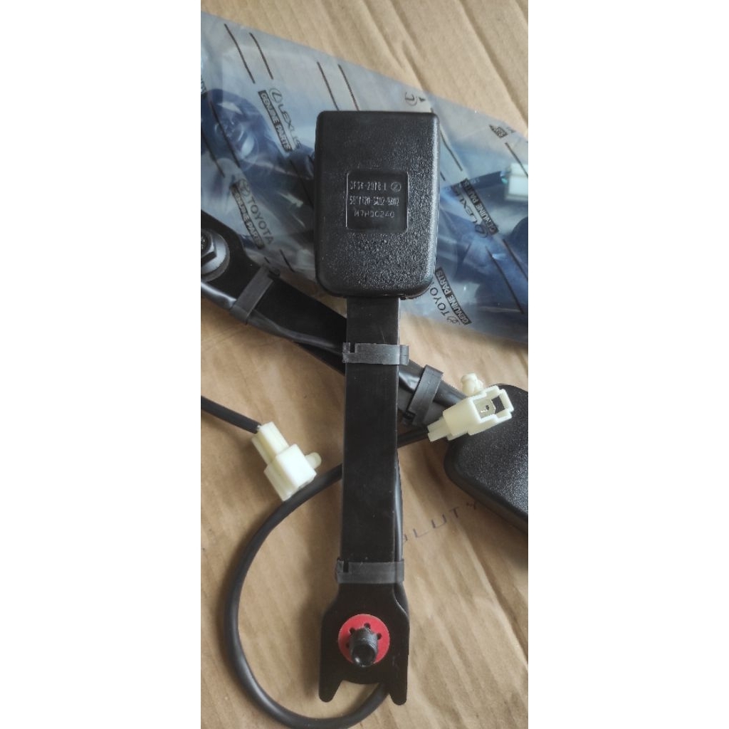 SEAT BELT SAFETY BELT JOK DEPAN RUSH ORIGINAL