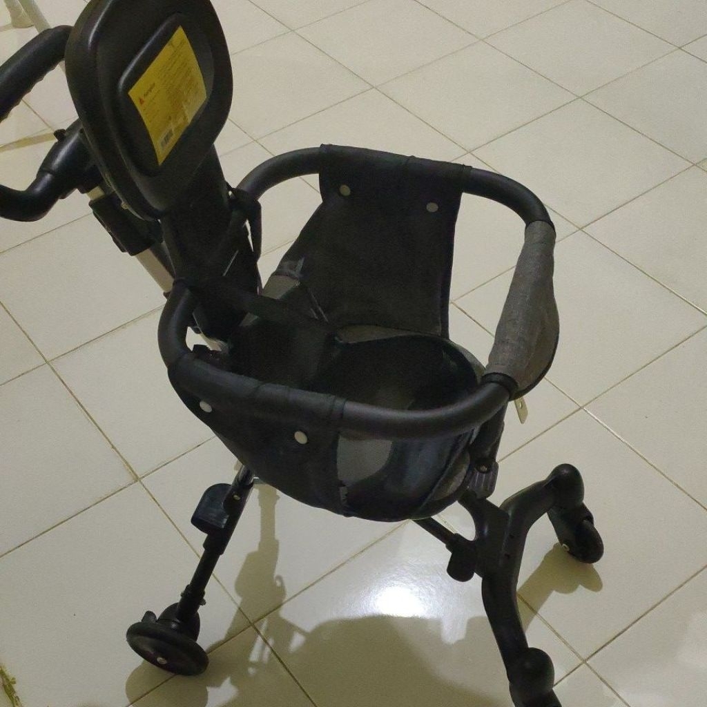 stoler sepeda bayi lipat
