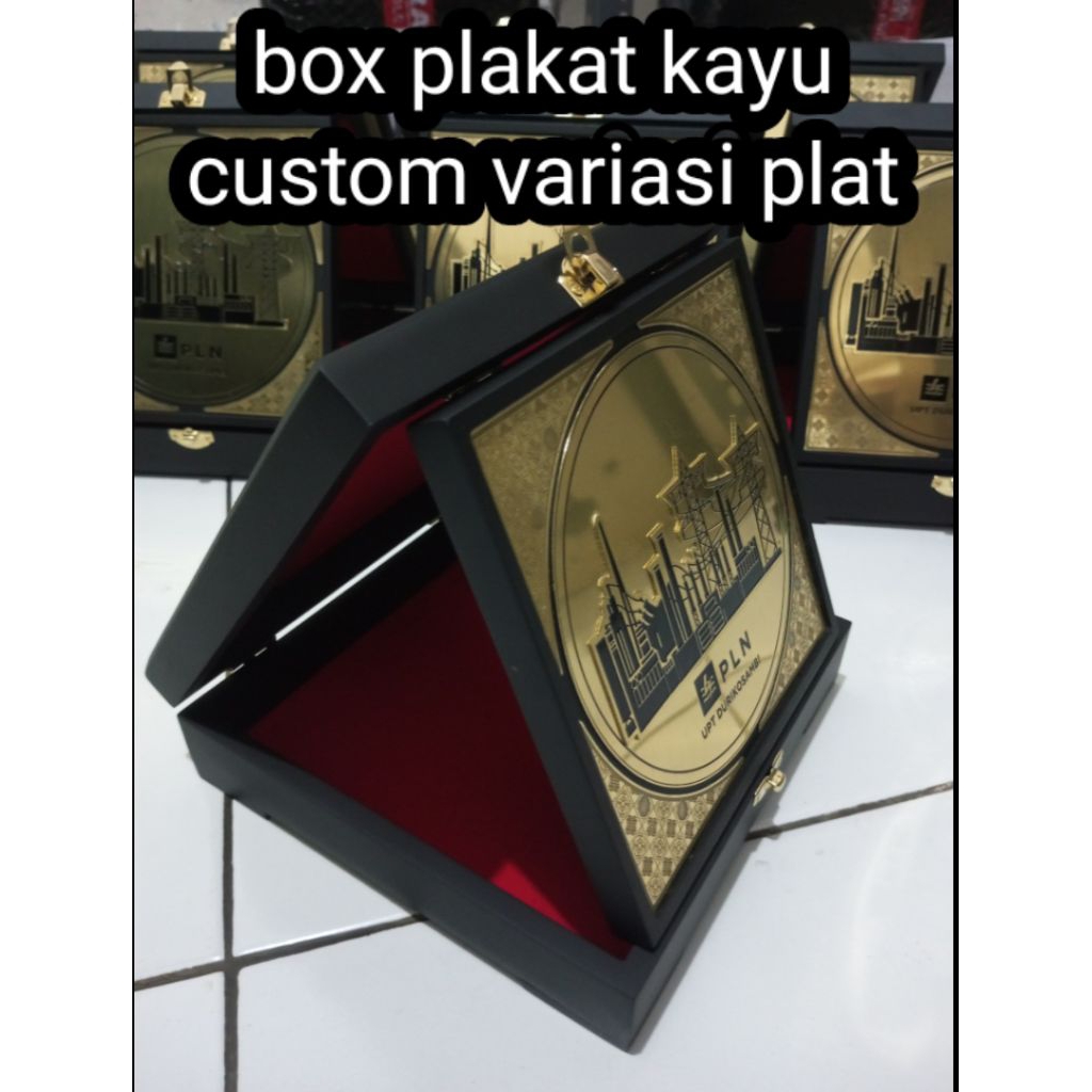 box plakat kayu | box plakat custom | box kayu plat | plakat kayu custom