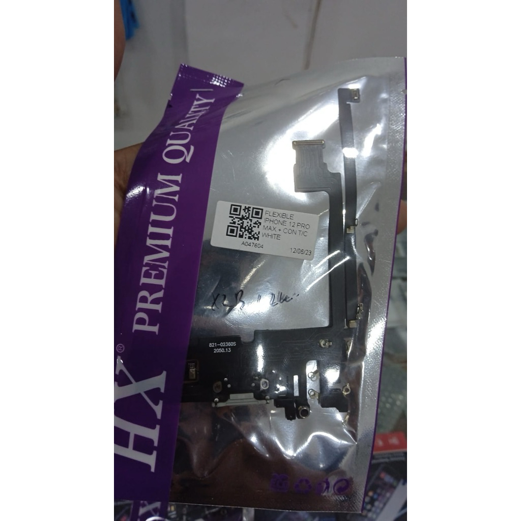 FLEXIBLE FLEXIBLE FLEXIBLE CAS IPHONE 12 PRO MAX CON TC CAS CHARGER IPHONE 12 PMl