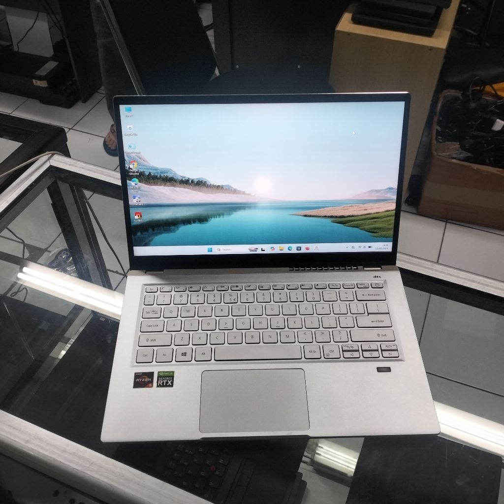 ACER SWIFT X SFX14-41G RTX 3050 RYZEN 5-5600U RAM16GB/SSD 512GB