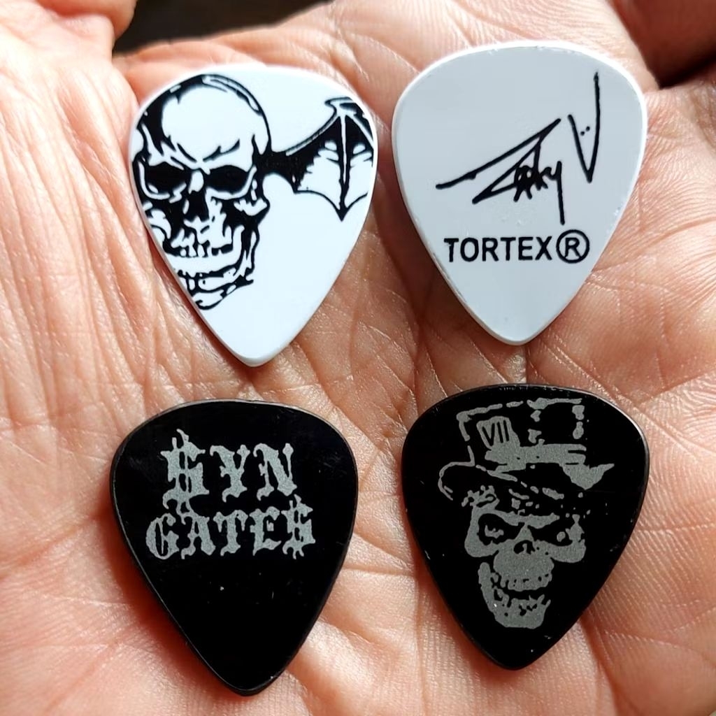 Pick Gitar Signature Synyster Gates &  Zacky Vengeance (Satuan) A7X