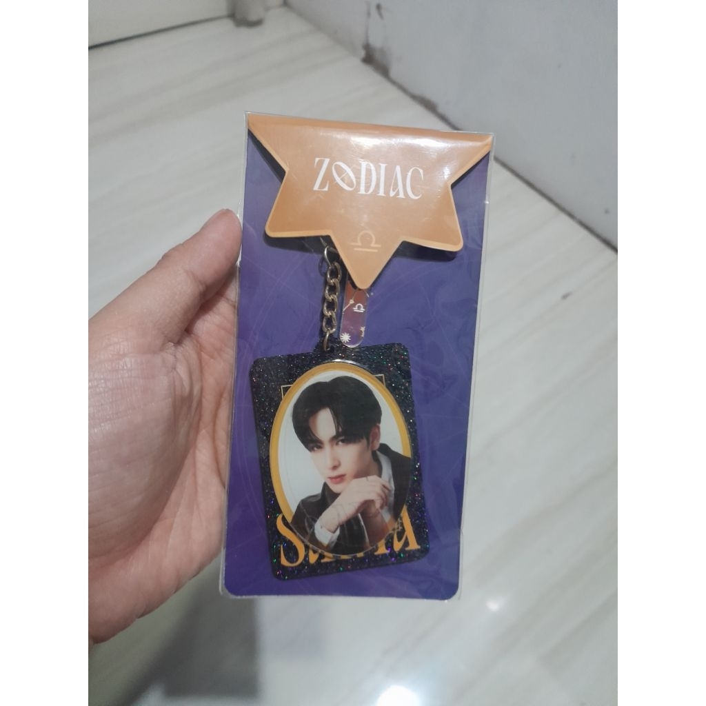 Santa acrylic keychain zodiac series gmmtv