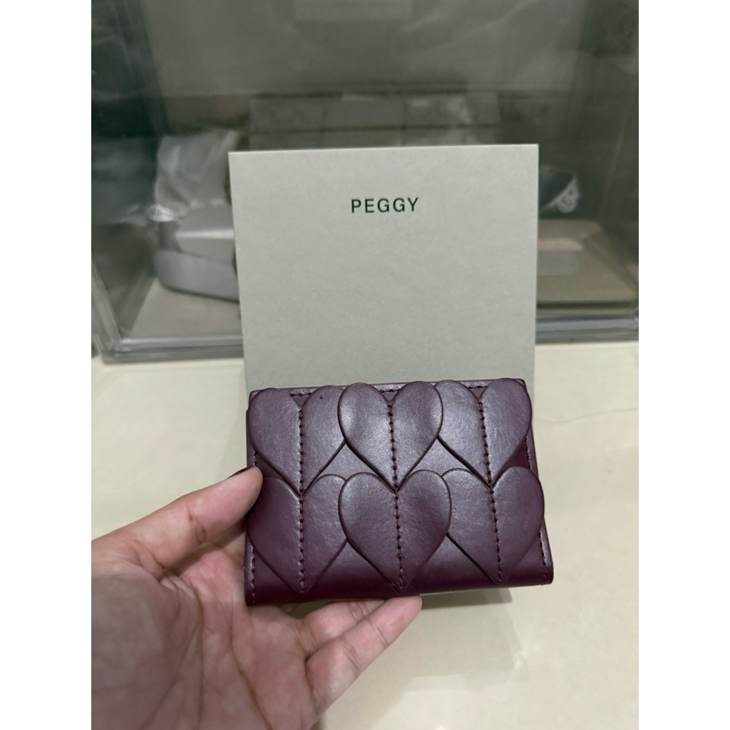 Preloved Dompet Kartu Peggy Hartanto Maroon