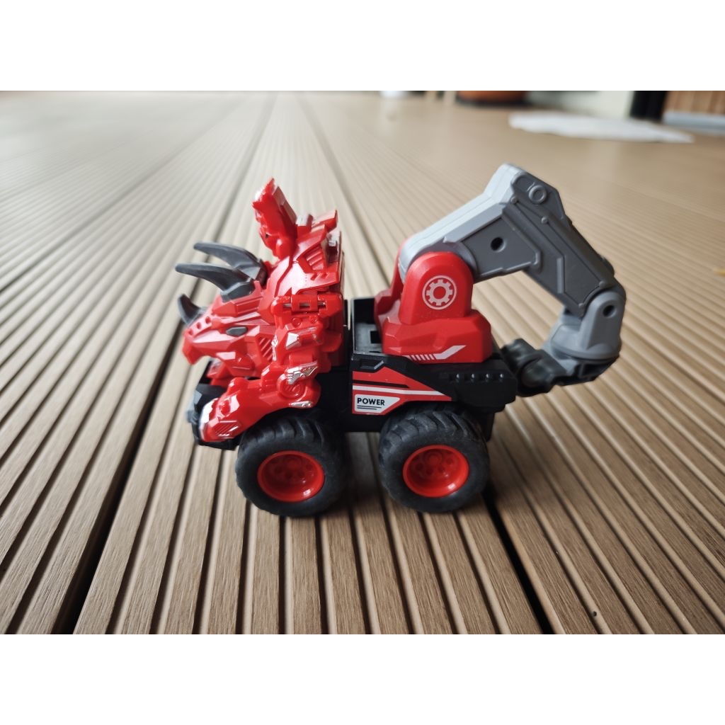 PRELOVED| Mainan Mobil Truk Power dengan Karakter Merah