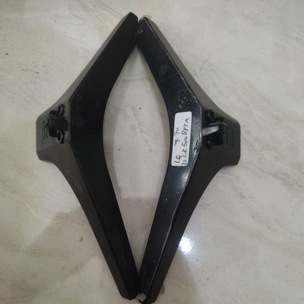 kaki Tv LG 32inc copotan TV LG 32LK500BPTA