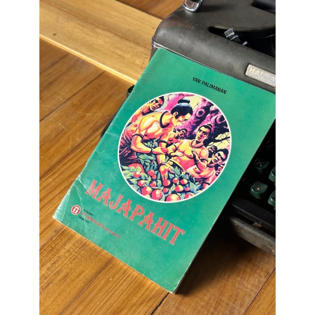Buku Majapahit - Yan Palimanan