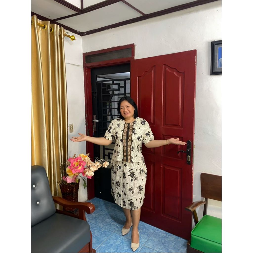 SETELAN BATIK CROP RESLETING DEPAN BUSUI FRIENDLY