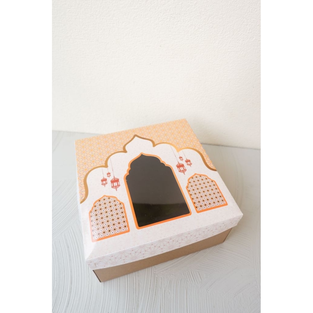 Box Mika Idul Fitri/Lebaran uk. 22 x 22 x 10 cm (Minimal 5 pcs)