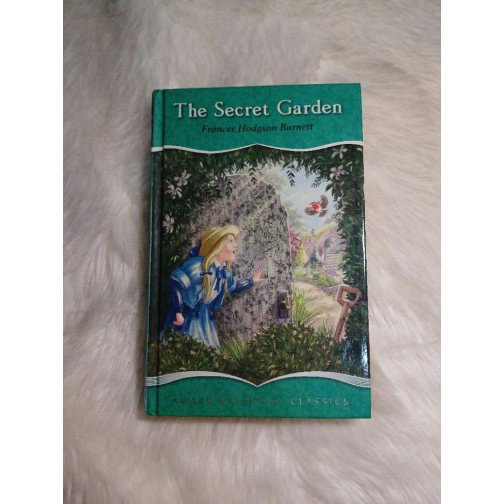 (pre-loved) The Secret Garden novel