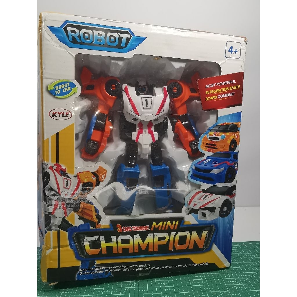 Tobot Mini Champion gabungan tiga kendaraan