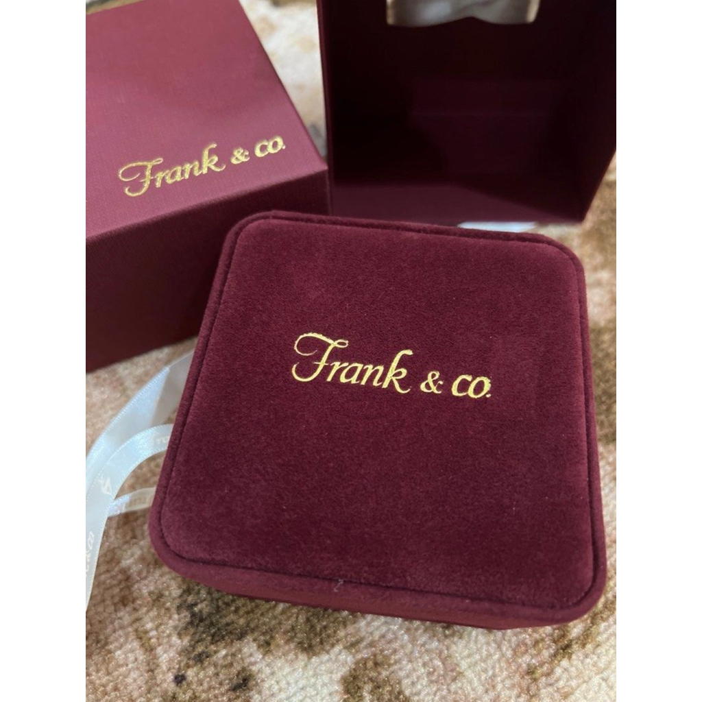 Kotak liontin Frank n co (full set)