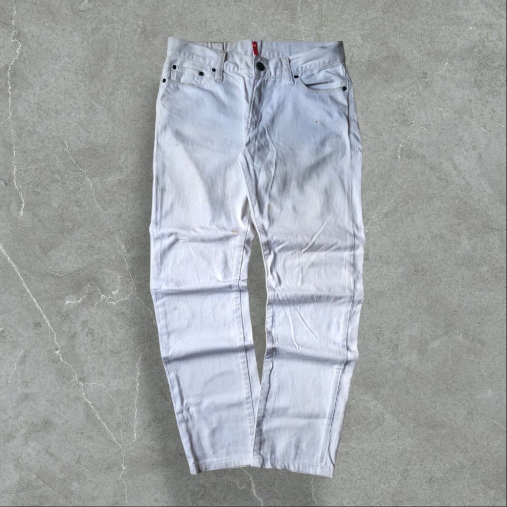 Jeans Putih Uniqlo