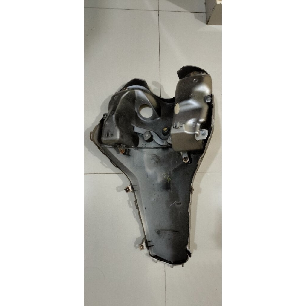 dek legshil Fino 125 fi original