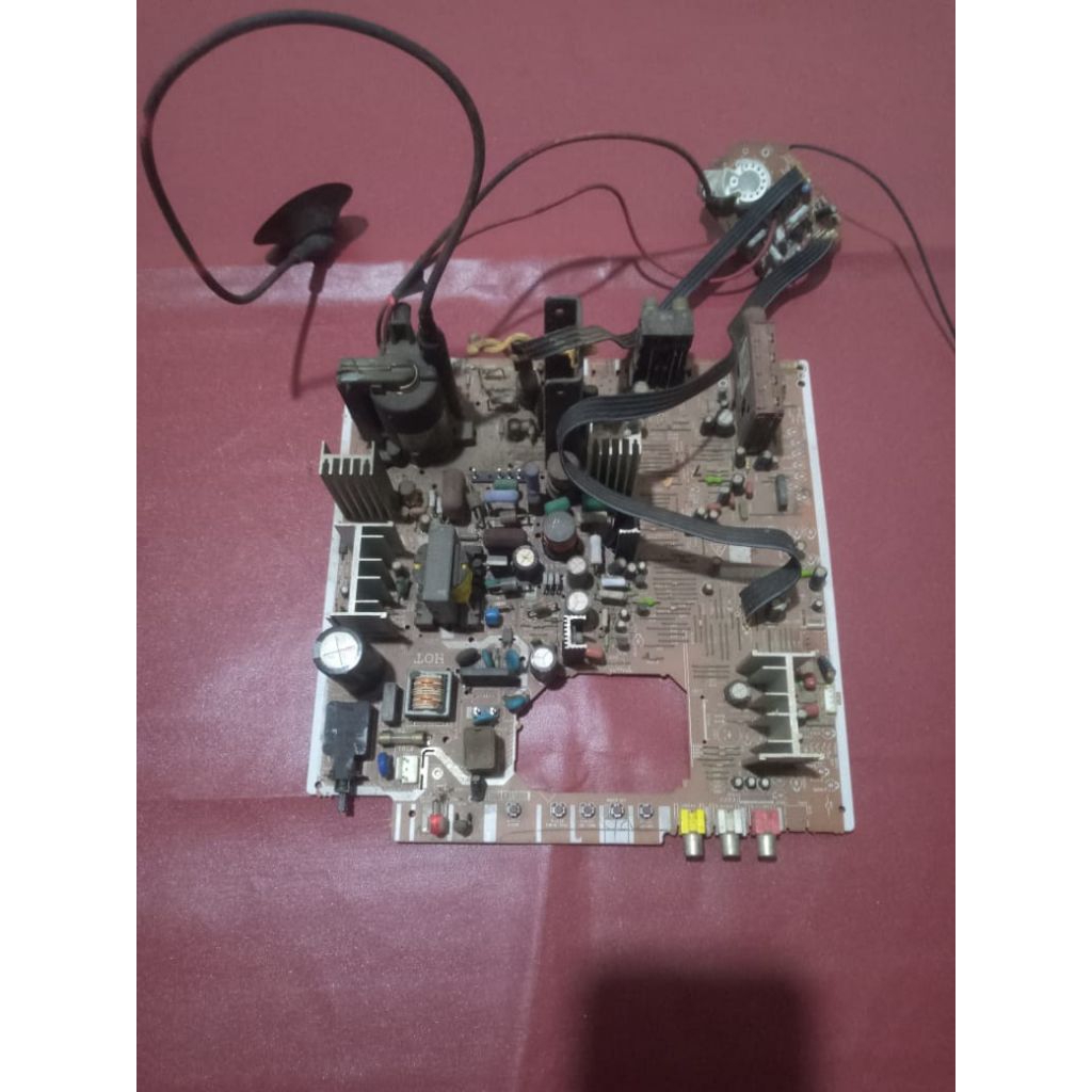 MESIN tv Sharp 21inch bekas copotan belum cek