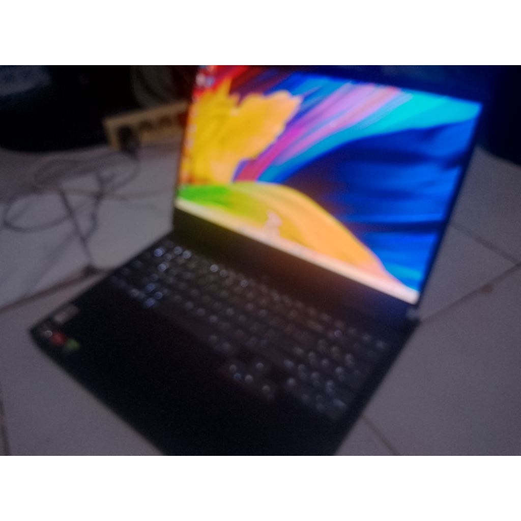 Lenovo RTX 4050 Ram 16Gb SSD 512 GB normal lancar
