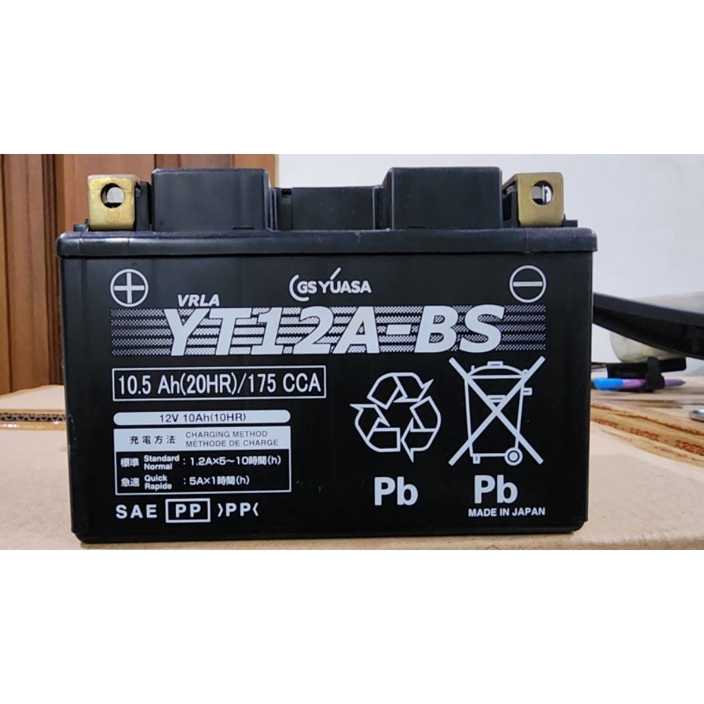 yuasa yt12a-bs