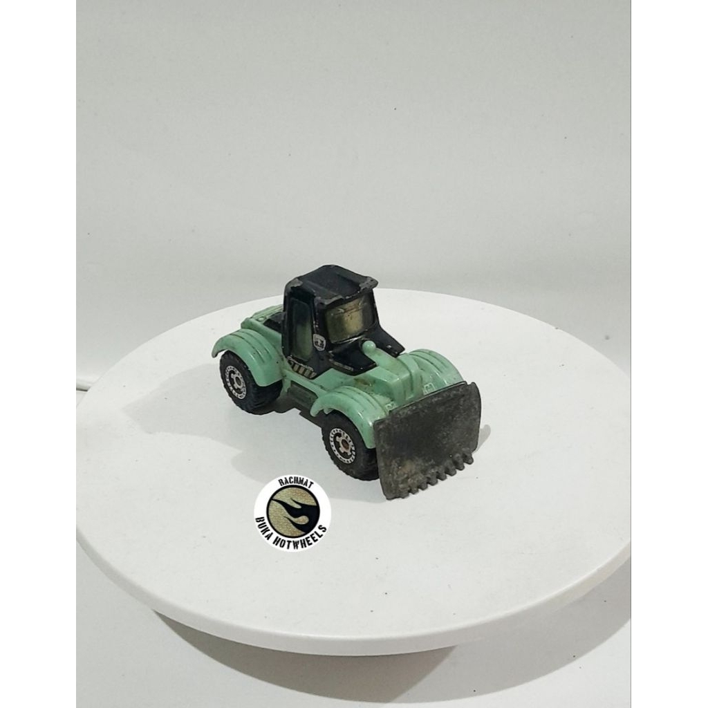 Matchbox Tractor Plow Diecast RBH