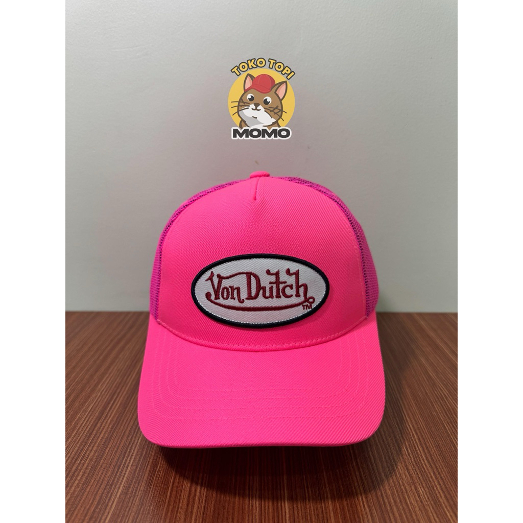 Topi Trucker Von Dutch Pink Trucker Hat