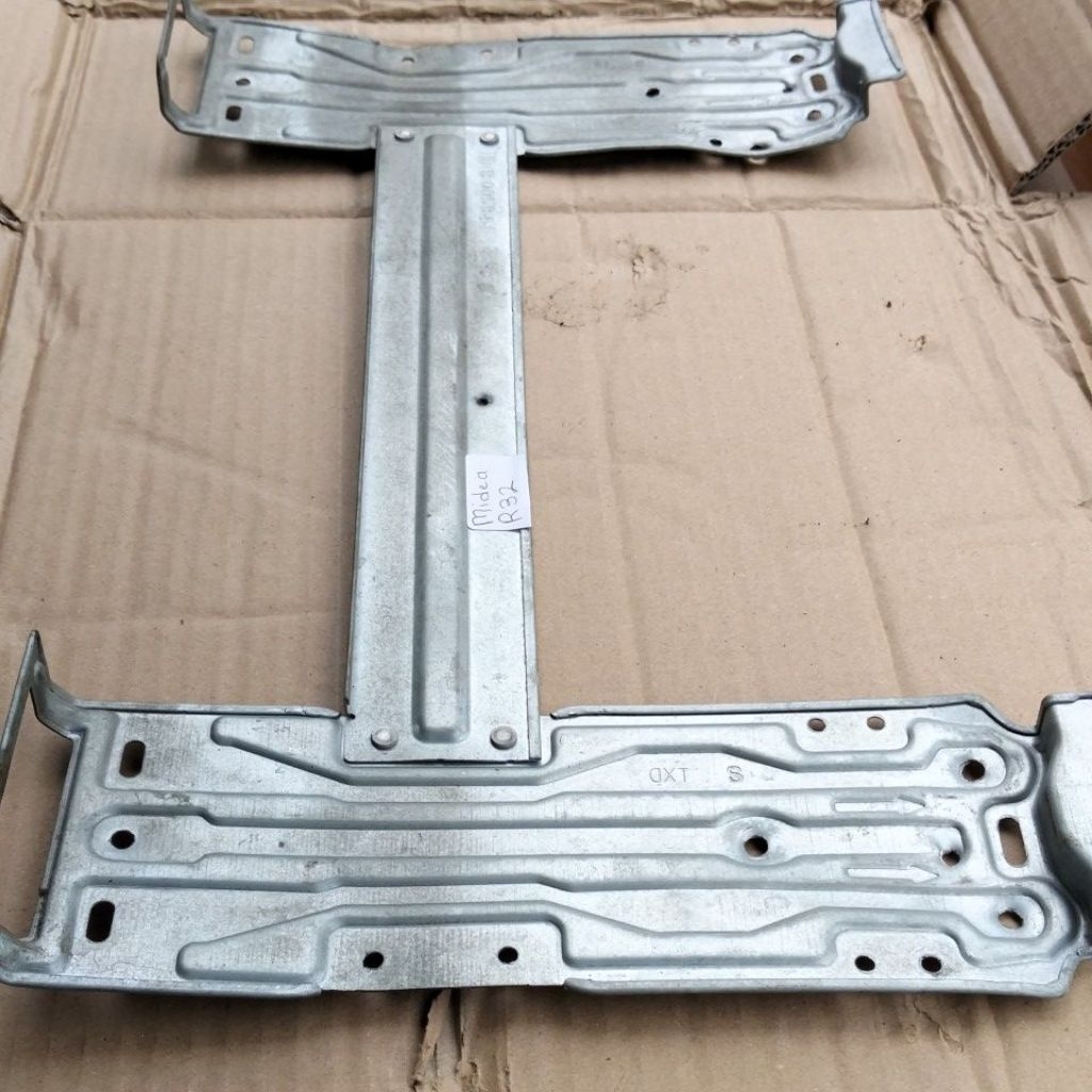 breket indor AC Midea R 32