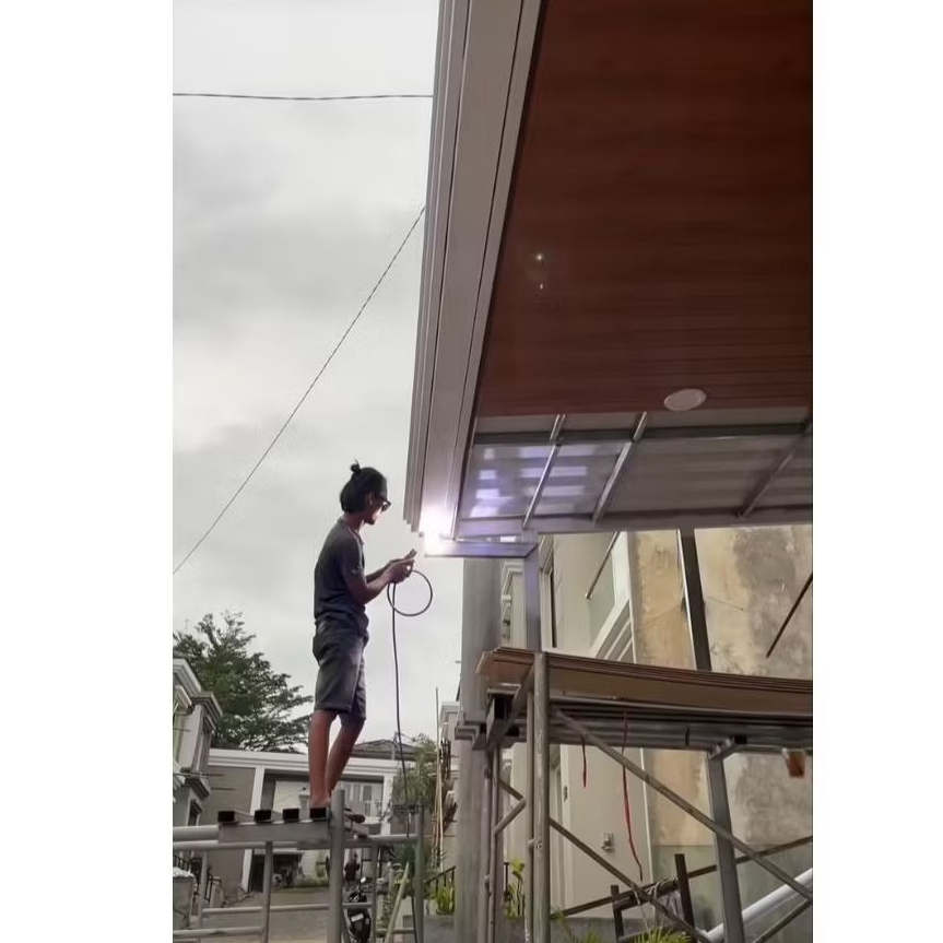 Kanopi besi holo kardoba minimalis plus plafon pvc dan talang air terpasang All in