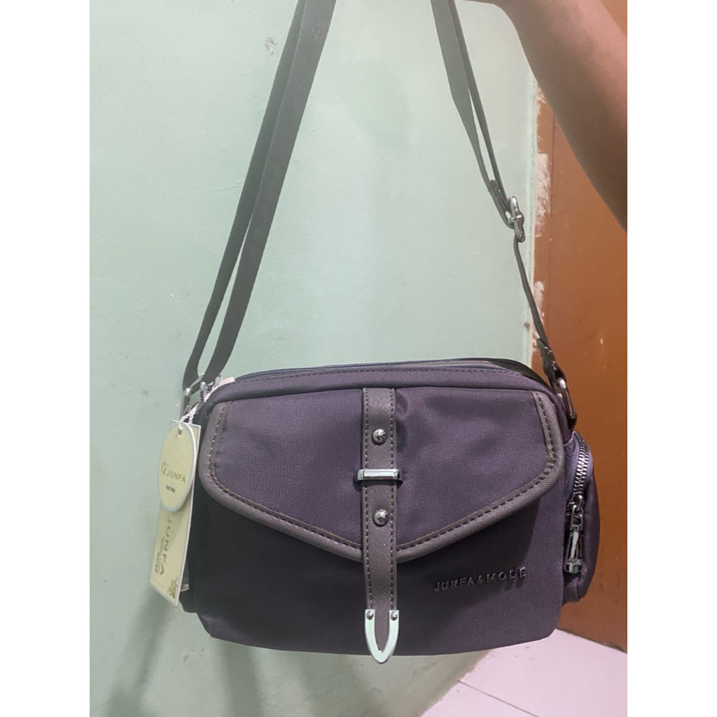 TAS SELEMPANG WANITA JUNFA BAG MODE A2103-512