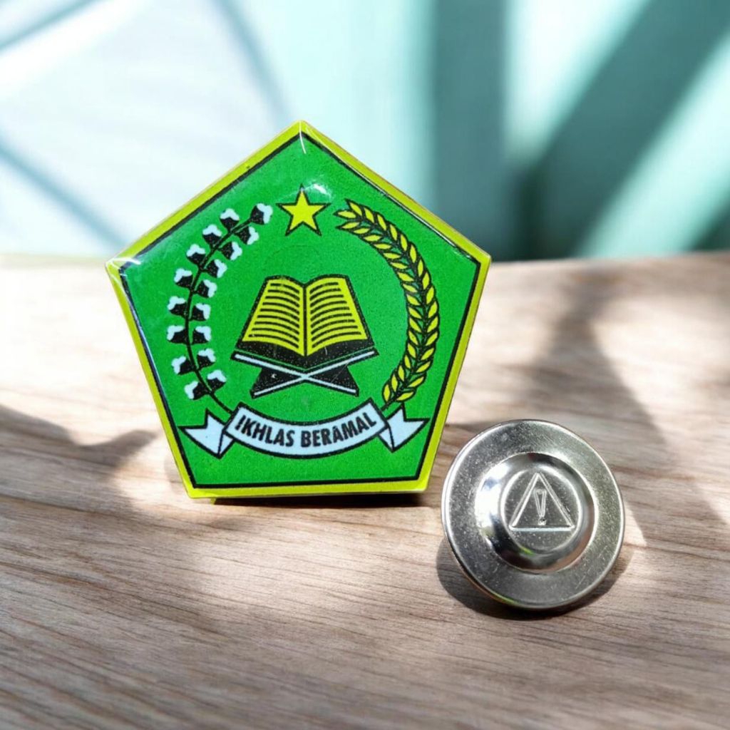 PIN LOGO KEMENAG KANCING MAGNET